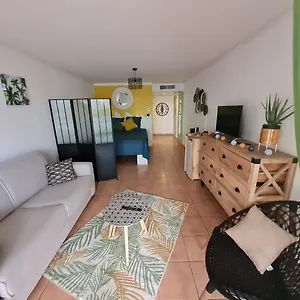 Cosy, Vue Sur Villages Anne Chèques Acceptés Appartement